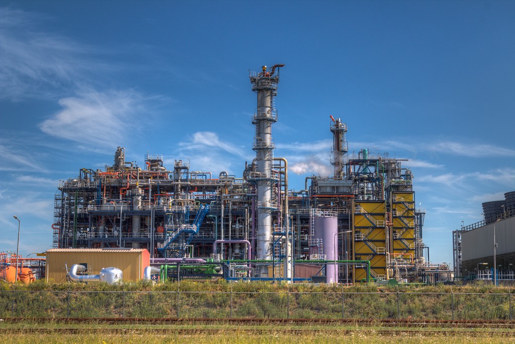 industrie europoort botlek rotterdam hdr haven industriegebied centrale maasvlakte energie opslag overslag